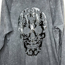 Load image into Gallery viewer, 3X Torrid Plus Black Mineral Wash Skull Raglan Fleece Sweatshirt