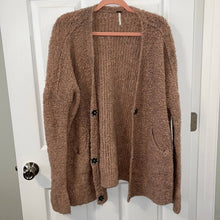 Load image into Gallery viewer, Extra Small Free People Chunky Pink Boucle Sweater Cardigan