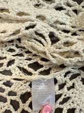 Load image into Gallery viewer, Large Kori Ivory Crochet Fringe Vest
