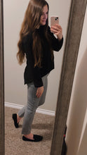Load image into Gallery viewer, 10 Tall Old Navy Pixie Mid Rise Black White Printed Dress Pants
