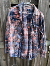 Load image into Gallery viewer, Medium Mens Bleached Flannel Button Up
