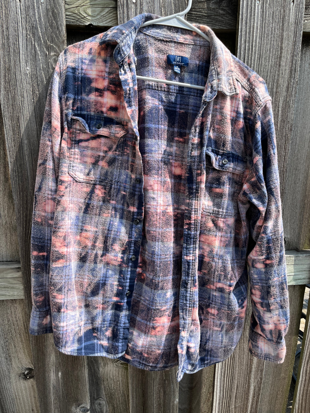 Medium Mens Bleached Flannel Button Up