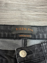 Load image into Gallery viewer, 28/7 Risen High Rise Raw Hem Ankle Straight Denim Jeans
