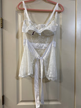 Load image into Gallery viewer, 1X Adore Me White Lace Babydoll Chemis
