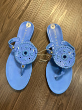 Load image into Gallery viewer, Size 7 Jack Rogers NWOT Blue Georgica Jelly Sandals
