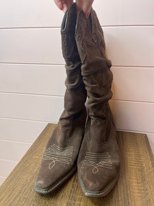 Size 10 Steve Madden Brown Suede Leather Snip Toe Cowboy Boots