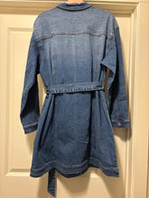 Load image into Gallery viewer, Size 18 Eloquii NWOT Denim Belted Dress
