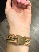Load image into Gallery viewer, Multilayer Leather Wrap Bracelet With Leopard Print
