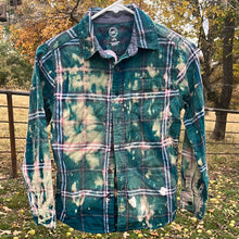 Load image into Gallery viewer, Kids 10-12 Bleached Long Sleeve Flannel
