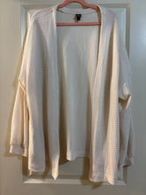 Load image into Gallery viewer, Medium/ Large Knox Rose Waffle Knit Cardigan With Pockets
