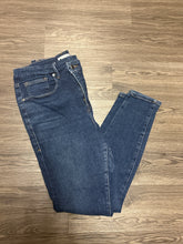 Load image into Gallery viewer, 14/32 Good American High Rise Good Legs Sculpting Skinny Jeans
