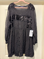 26W Romans NWT Black Velvet Lace Embroidered Tunic