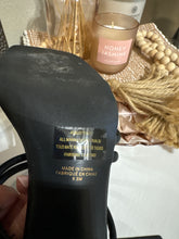 Load image into Gallery viewer, 9.5 Abound Black Chuncky Block Sandal Heels
