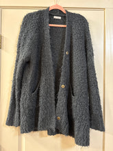 Load image into Gallery viewer, Medium Coco + Jameson Chunky Cardigan
