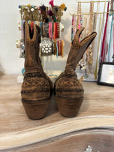 Load image into Gallery viewer, Size 10 Liberty Black Leather Western Boho Pointy Toe Ankle Cowboy Boots
