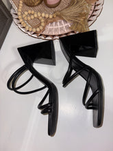Load image into Gallery viewer, 9.5 Abound Black Chuncky Block Sandal Heels
