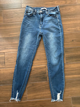 Load image into Gallery viewer, Size 29 Kancan High Waisted Raw Hem Skinny Jeans
