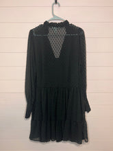Load image into Gallery viewer, Size 14 H&amp;M Black Plus Size Peasant Style Dress
