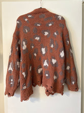 Load image into Gallery viewer, Medium Loveriche Frayed Edge Leopard Cardigan
