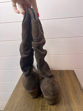 Load image into Gallery viewer, Size 10 Steve Madden Brown Suede Leather Snip Toe Cowboy Boots
