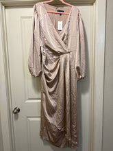 Load image into Gallery viewer, Size 16 Eloquii NWT Beige Satin Puff Sleeve Pleated Dress
