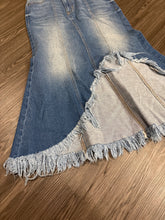 Load image into Gallery viewer, Small High Low Fringe Denim Skirt
