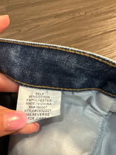 Load image into Gallery viewer, Large Vervet Raw Hem Denim Mini Skirt
