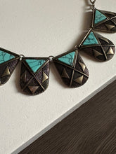 Load image into Gallery viewer, Turquoise Silver Necklace
