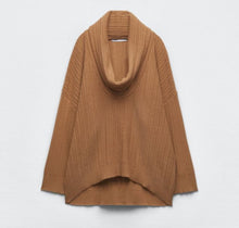 Load image into Gallery viewer, Medium Zara Cowl Neck Oversized Sweater
