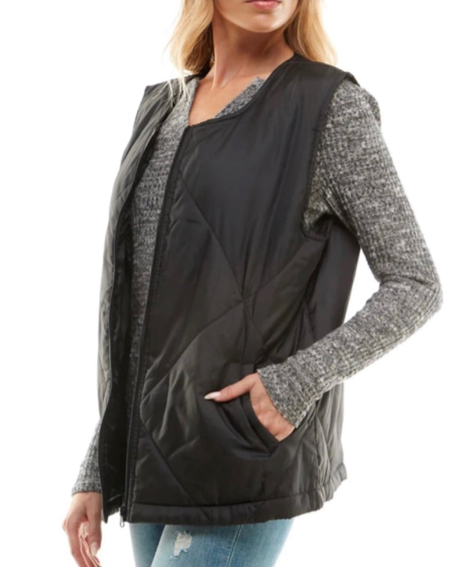 Small/ Medium NWT Socialite Black Zip Up Vest