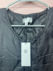 Small/ Medium NWT Socialite Black Zip Up Vest