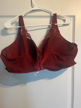 Load image into Gallery viewer, 46DD Auden Red Lace Push Up Plunge Coverage Underwire Bra
