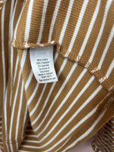 Load image into Gallery viewer, 1X Croft &amp; Barrow Brown Stripe Ruffle Top
