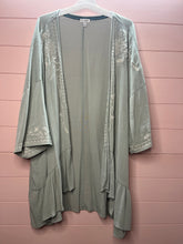 Load image into Gallery viewer, XL Love Fire Sage Green Embroidered Plus Size Boho Kimono
