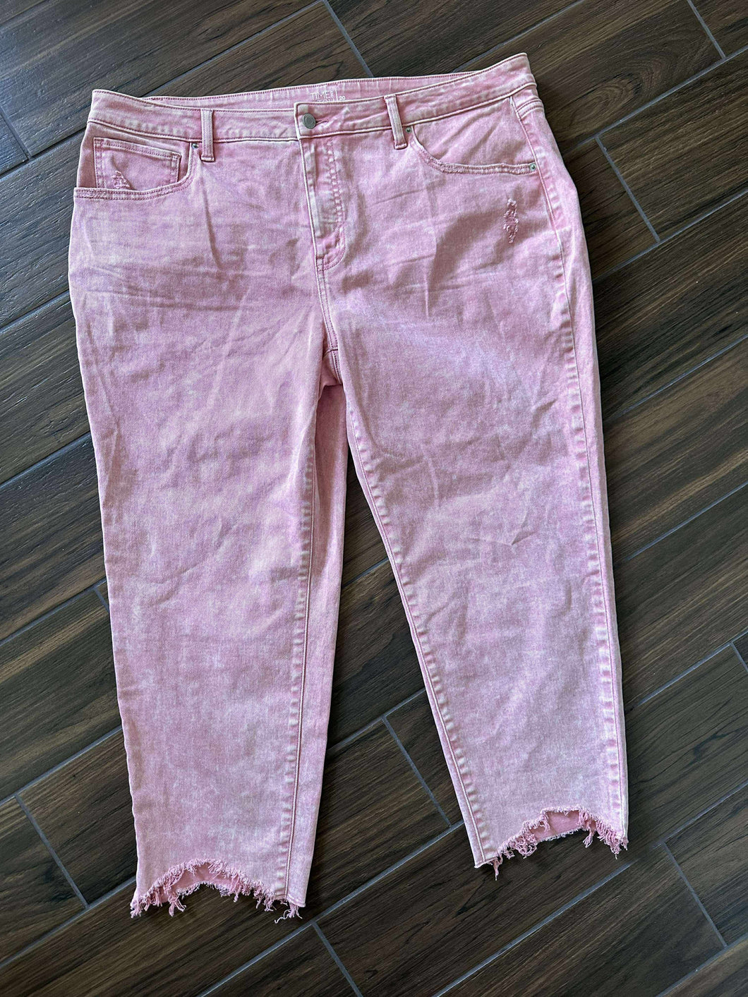 Time & Tru Plus Size 20 Light Pink Mid-Rise Raw Hem Denim Jeans