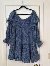 Load image into Gallery viewer, XL Navy Floral Dress
