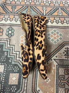 9W Time & Tru Leopard Pointy Toe Flats