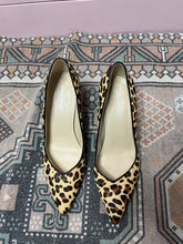 Load image into Gallery viewer, 9 Marc Fisher Cow Hair Pointy Toe Pumps
