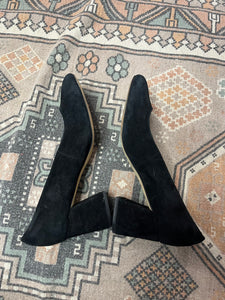 8.5 Franco Sarto Black Pumps