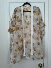 Load image into Gallery viewer, One Size Maurice’s Boho Floral Lace Kimono
