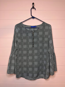 Medium Apt. 9 Blouse