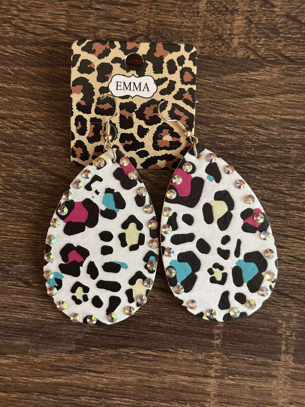 NWT Colorful White Leopard Rhinestone Earrings