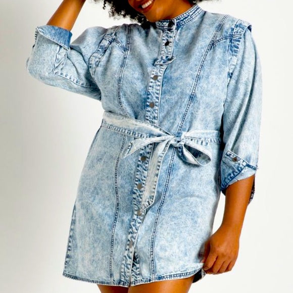 Size 18 Eloquii NWT Acid Wash Denim Button Front Dress