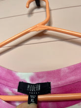 Load image into Gallery viewer, XL Tie Dye Indoorsy Sweatshirt

