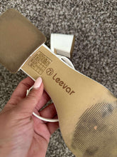 Load image into Gallery viewer, 7.5 Leevar White Chunky Heeled Sandals
