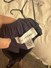 Load image into Gallery viewer, Large Free Assembly Navy Blue Islet Button Front Skirt
