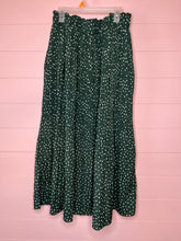 Load image into Gallery viewer, Large Green Polka Dot Pleated Swing Midi Skirt
