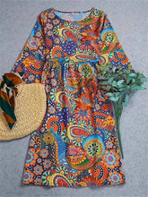 Load image into Gallery viewer, Large NWT Boho Colorful Paisley Shift Dress
