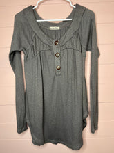 Load image into Gallery viewer, XS Free People Gray Henley Tunic Top
