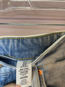 Size 10 &Denim H&M Ultra High Rise Mom Jeans